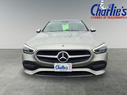 Used 2022 Mercedes-Benz C 300 4MATIC Sedan image 2