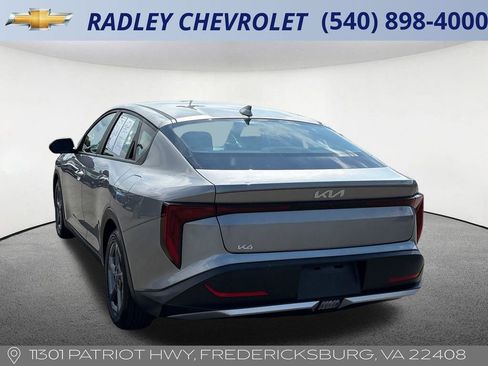 Used 2025 Kia K4 FWD image 17