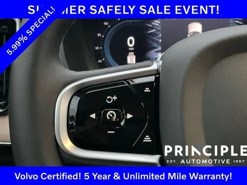 Certified 2025 Volvo XC90 B5 Plus AWD/4WD image 20