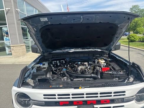 Used 2024 Ford Bronco Heritage Edition AWD/4WD image 17