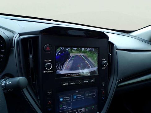 Certified 2025 Subaru Impreza 2.0i image 13