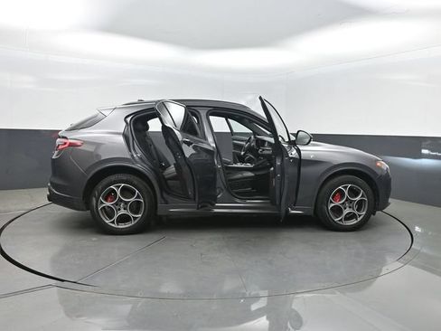 Used 2024 Alfa Romeo Stelvio Ti AWD/4WD image 42