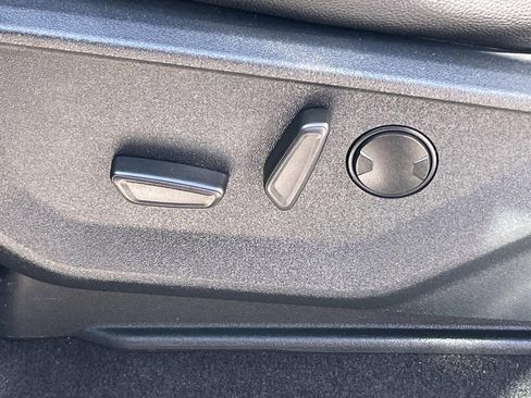 Used 2022 Ford F150 XLT w/ Equipment Group 302A High image 10