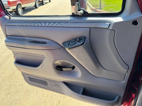 Used 1995 Ford F250 4x4 SuperCab image 21