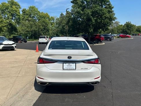 Used 2022 Lexus ES 350 w/ Premium Package FWD image 6