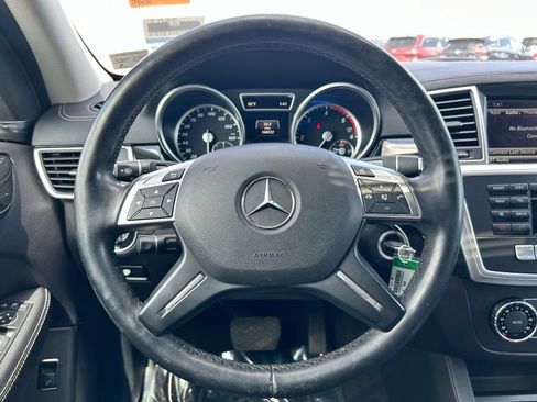 Used 2016 Mercedes-Benz GL 320 BlueTEC 4MATIC image 21