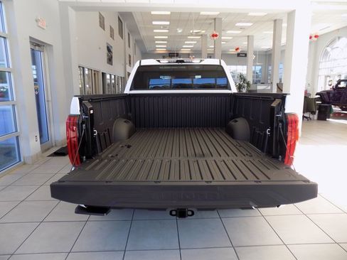 Used 2025 Toyota Tundra Limited image 8