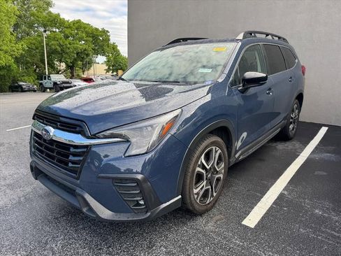 Used 2024 Subaru Ascent Limited w/ Technology Package AWD/4WD image 10