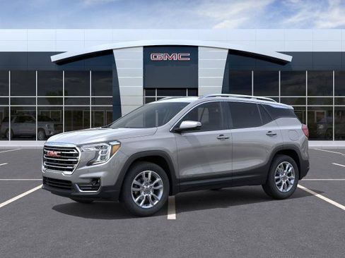 New 2024 GMC Terrain SLT w/ Infotainment Package II AWD/4WD image 2