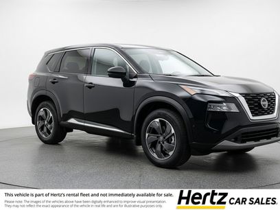 Used 2025 Nissan Rogue SV