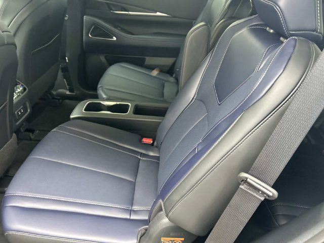 Certified 2026 INFINITI QX60 Sport w/ Dark Cargo Package AWD/4WD image 21