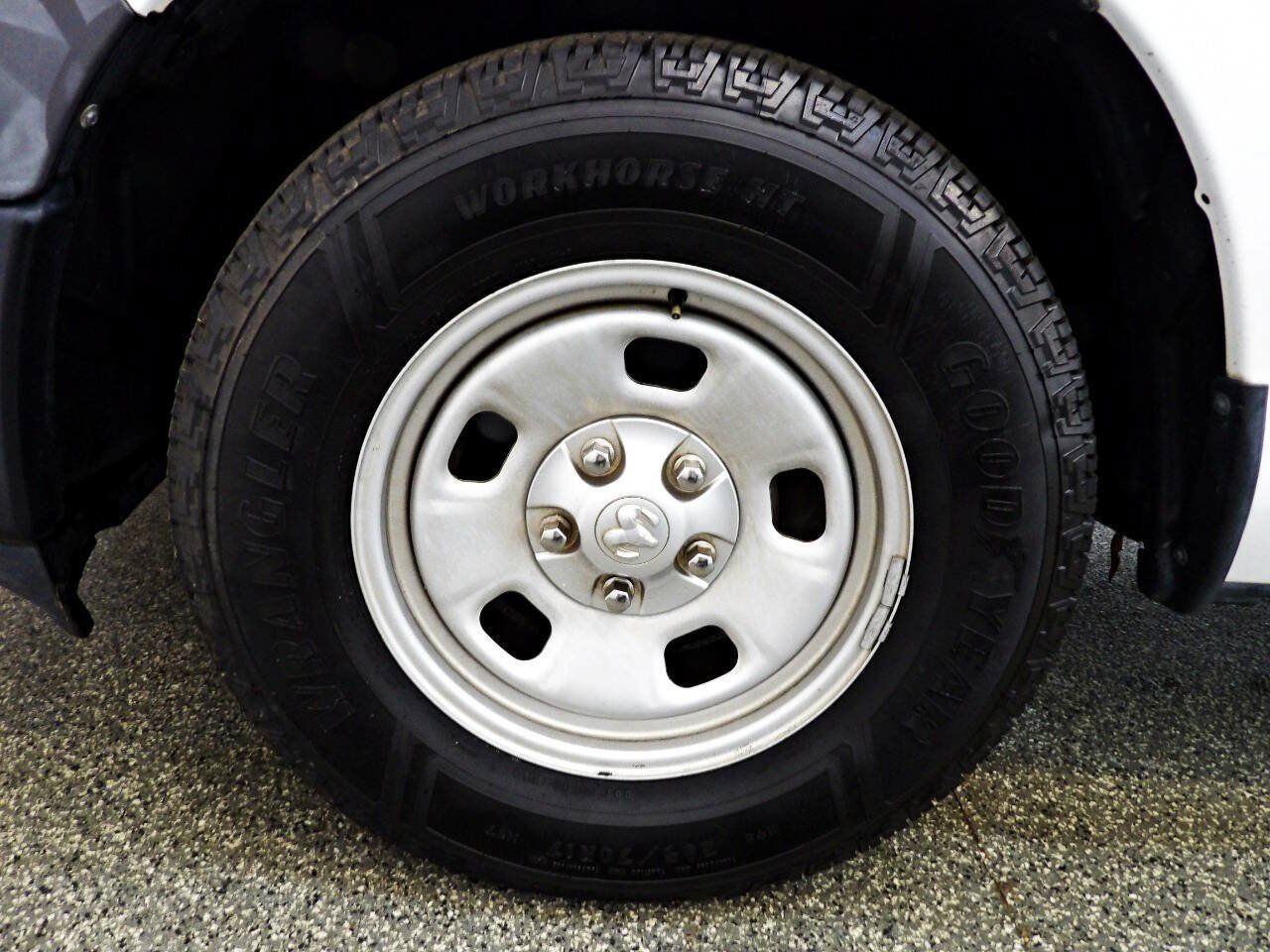 Used 2015 RAM 1500 Tradesman w/ Power & Remote Entry Group RWD image 13