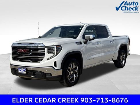 Used 2024 GMC Sierra 1500 SLT AWD/4WD image 3