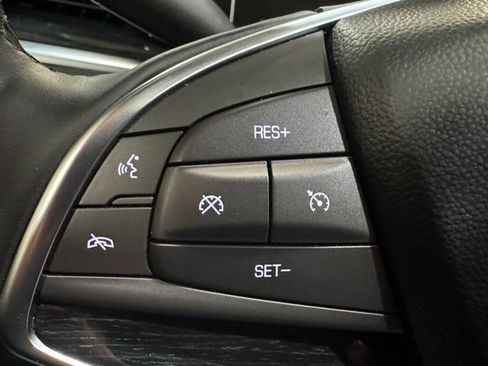 Used 2025 Cadillac XT5 Premium Luxury image 35