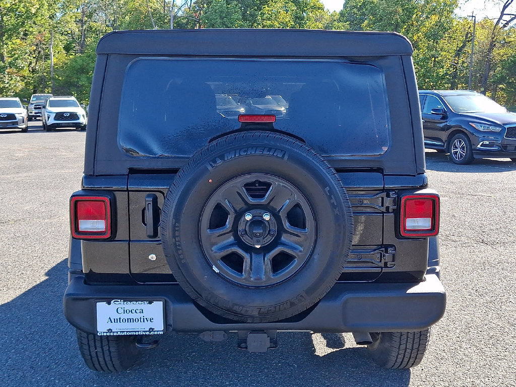 Used 2023 Jeep Wrangler Unlimited Sport AWD/4WD image 8