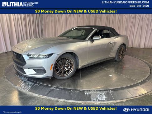 Used 2025 Ford Mustang Premium RWD image 1