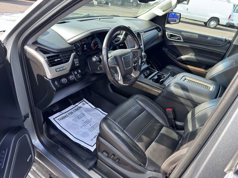 Used 2018 GMC Yukon XL Denali w/ Denali Ultimate Package image 16