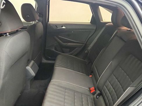 Used 2019 Volkswagen Jetta GLI FWD image 18