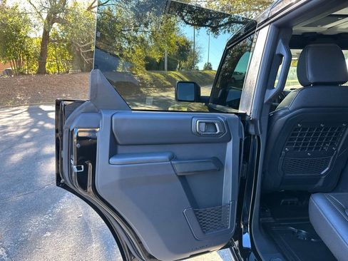 New 2025 Ford Bronco Badlands w/ Sasquatch Package image 31