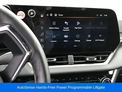 Used 2025 Chevrolet Equinox LT w/ Convenience Package II FWD image 7