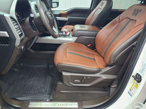 Used 2018 Ford F150 King Ranch w/ Equipment Group 601A Luxury AWD/4WD image 22