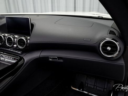 Used 2018 Mercedes-Benz AMG GT Roadster image 50