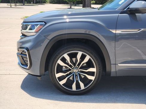 Used 2021 Volkswagen Atlas Cross Sport SEL Premium R-Line w/ Cross Sport MDO Package AWD/4WD image 8