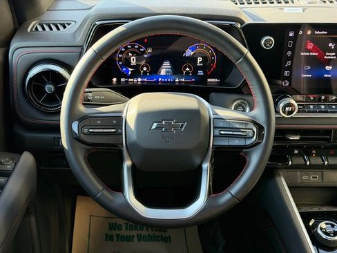 Used 2024 Chevrolet Colorado Z71 w/ Z71 Convenience Package 2 image 17