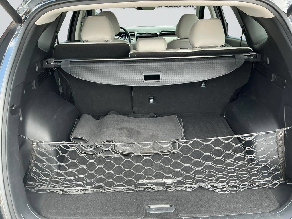 Used 2022 Hyundai Tucson Limited FWD image 16