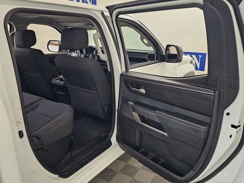 Used 2022 Toyota Tundra SR5 image 32