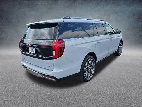 Certified 2025 Ford Expedition Max Platinum w/ Platinum Ultimate Package AWD/4WD image 8