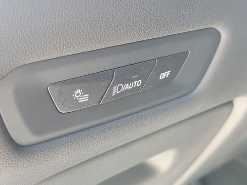 Used 2024 BMW X5 sDrive40i w/ M Sport Package RWD image 27