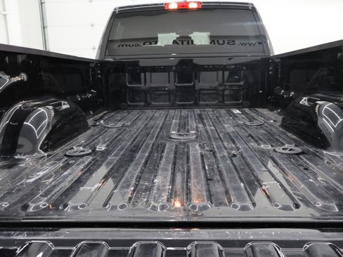 Used 2024 RAM 3500 Big Horn w/ Night Edition image 27