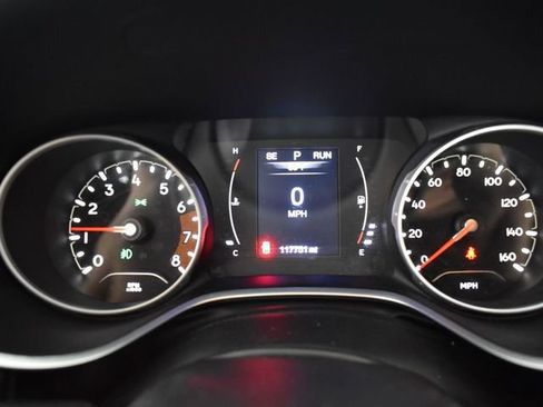 Used 2018 Jeep Compass Latitude w/ Cold Weather Group image 26