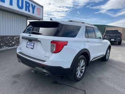 Used 2023 Ford Explorer Limited image 13