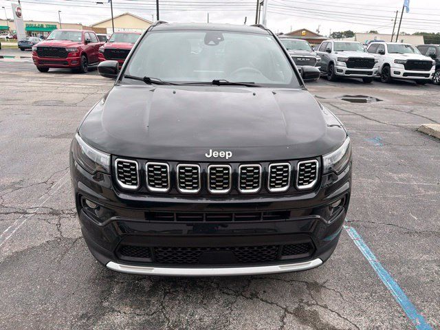 Used 2024 Jeep Compass Limited AWD/4WD image 9