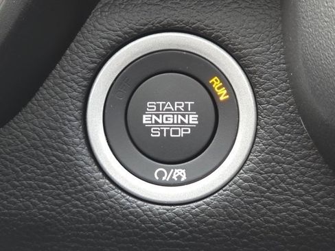 Used 2025 RAM 1500 Big Horn image 18