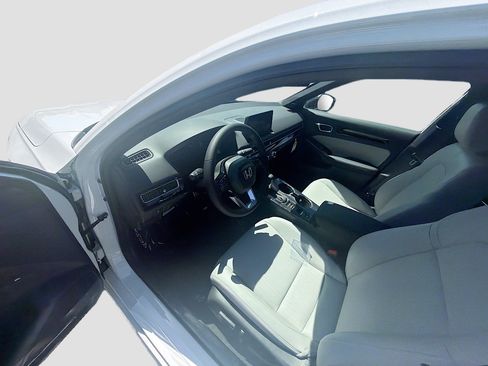 New 2026 Honda Civic Sport Touring image 9