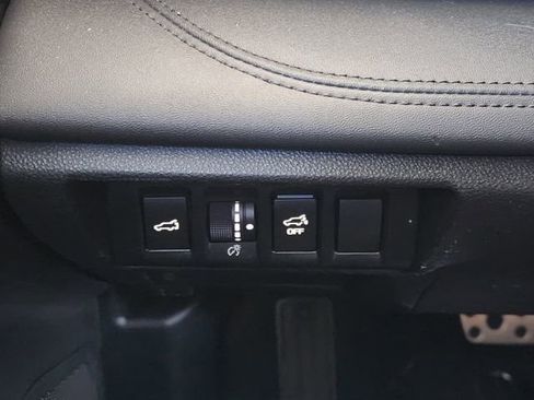 Used 2022 Subaru Outback Wilderness AWD/4WD image 23