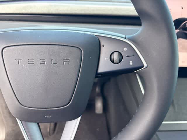 Used 2026 Tesla Model Y AWD image 13
