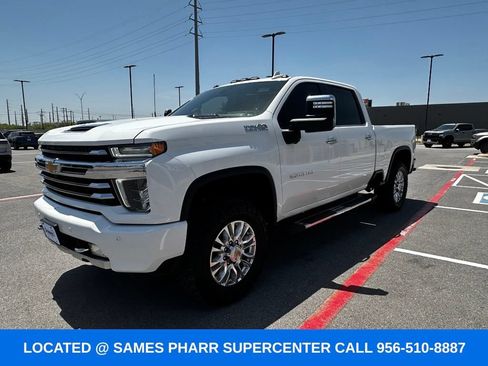 Used 2023 Chevrolet Silverado 2500 High Country w/ Technology Package AWD/4WD image 5