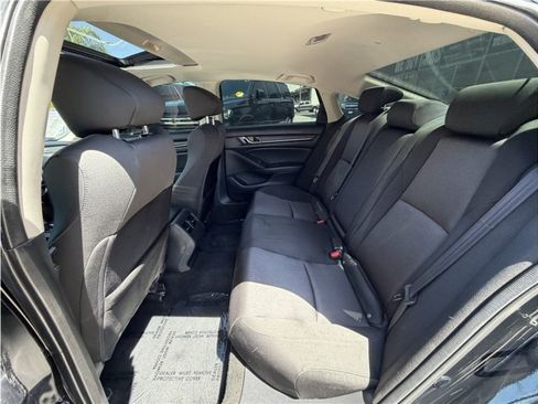 Used 2018 Honda Accord EX image 22