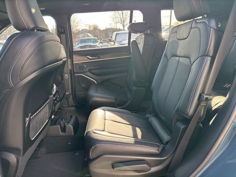 New 2026 Jeep Grand Cherokee L Limited image 27