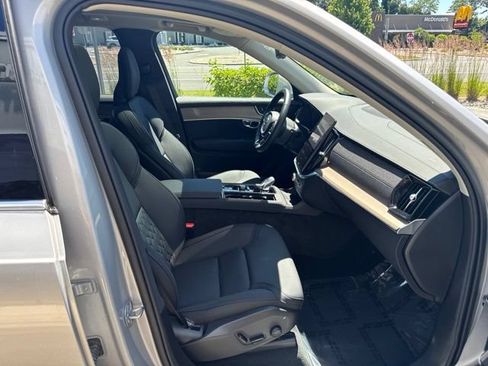 Certified 2025 Volvo XC90 B6 Plus AWD/4WD image 15
