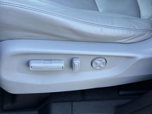 Used 2023 Honda Odyssey EX-L image 14
