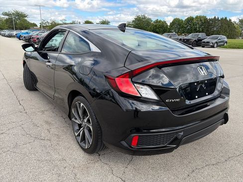 Used 2020 Honda Civic Touring image 5