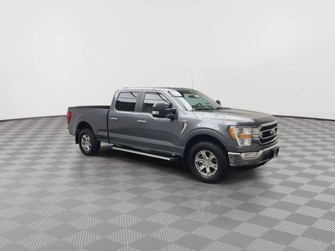 Certified 2022 Ford F150 XLT w/ XTR Package AWD/4WD image 31