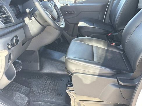 New 2026 Ford Transit 250 148 Medium Roof w/ Load Area Protection Package image 20