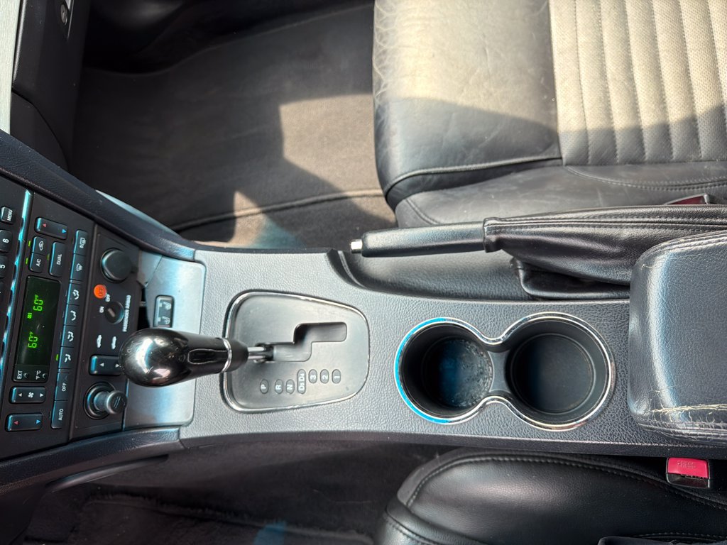 Used 2003 Ford Thunderbird RWD image 21