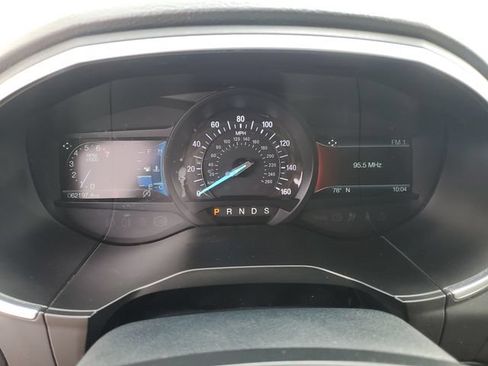 Used 2019 Ford Edge Titanium w/ Equipment Group 301A AWD/4WD image 14